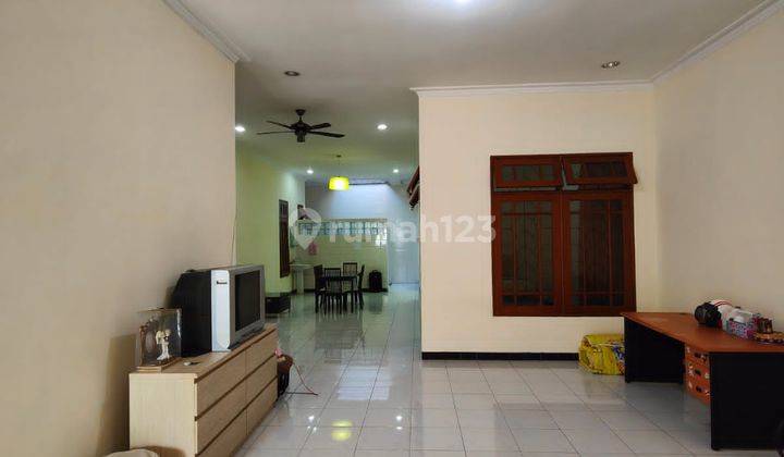Disewakan Rumah Ciamik Di Darmo Permai Selatan Surabaya Strategis 3