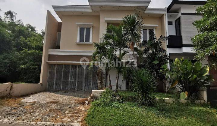 Jual Rumah Mewah,luas,dan Nyaman Golf Avenue Citraland Surabaya  1