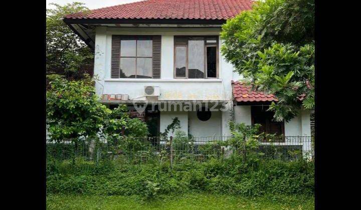 Rumah Mewah Graha Family Surabaya Posisi Hook 1