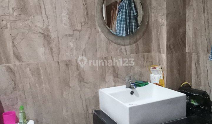 Dijual Rumah Usaha Kebomas Gresik Padat Penduduk  2