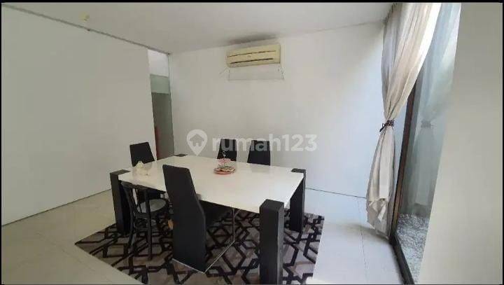 Dijual Rumah Graha Family Surabaya Minimalis 2