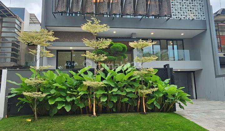 Best Luxury House - Citraland Surabaya Split Level 2,5 LT  1