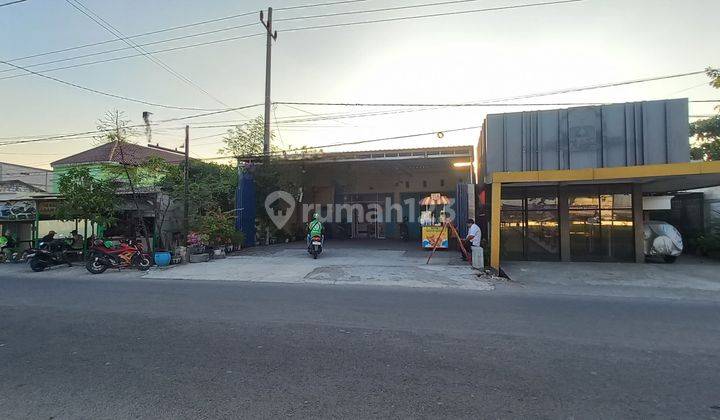 Dijual Rumah Usaha Kebomas Gresik Padat Penduduk  1