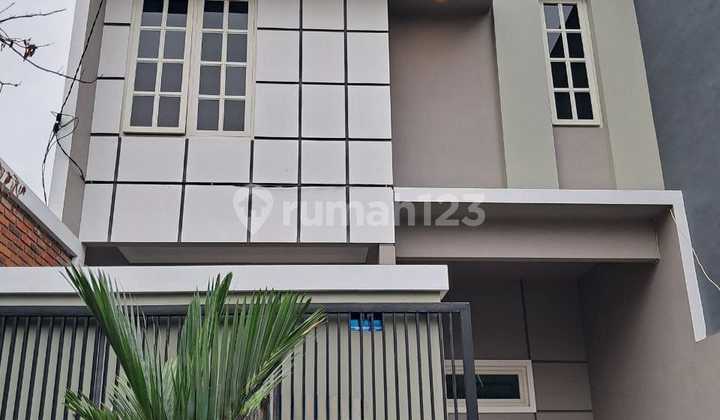 Dijual Rumah Surabaya Timur di Tenggilis