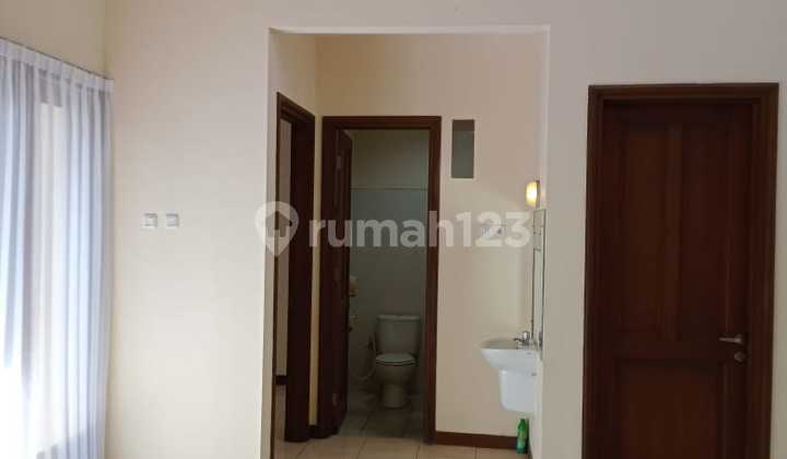 For Rent: West Surabaya House in Citraland Alam Hijau 2