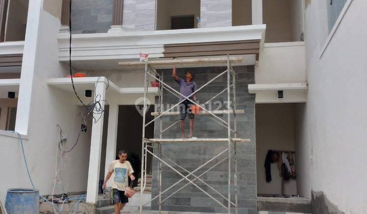 Rumah Baru Gress Sutorejo Prima Murah 2Man 1