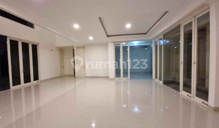 Rumah Murah Pakuwon City Luas 400an harga 8Man