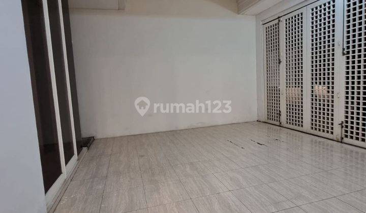 Rumah Murah Pakuwon City Luas 400an harga 8Man