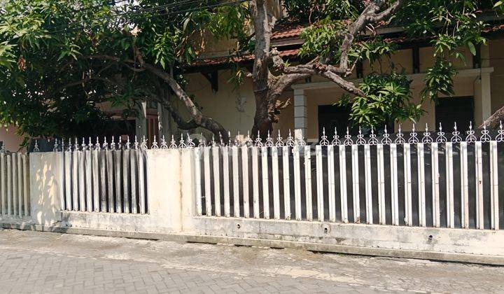 Dijual Rumah Hitung Tanah Tengah Kota Darmo Permai Timur 1