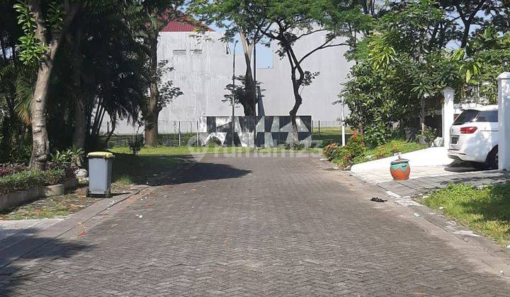 Rumah Golf Avenue Citraland Surabaya Minimalis Terawat 2