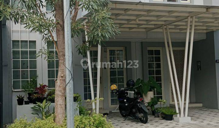 Dijual Rumah Full Furnish Baru Gress Queensland Grand Pakuwon 1