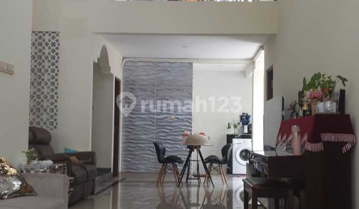 Dijual Rumah Simpang Darmo Surabaya Barat Dekat Mall Baru