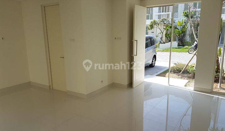 Dijual Rumah Siap Huni Modern Minimalis Adelaide Grand Pakuwon 2