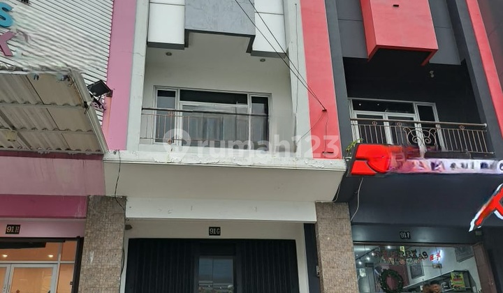 Disewakan Ruko Strategis Selangkah ke Mayjend Sungkono Surabaya Barat