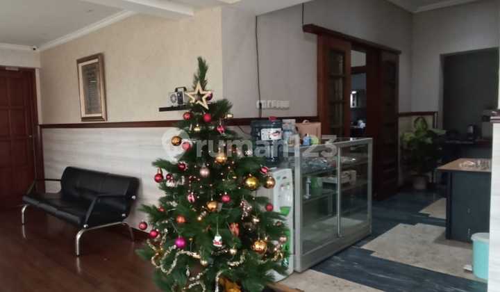 Disewakan Rumah Surabaya Timur di Jalan Sulawesi Strattegis 2