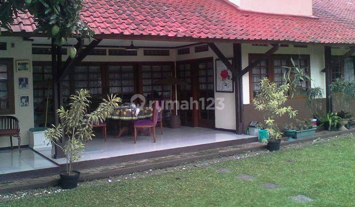 Rumah Terawat di Jl. Gegerkalong Setiabudi Bandung Utara 1