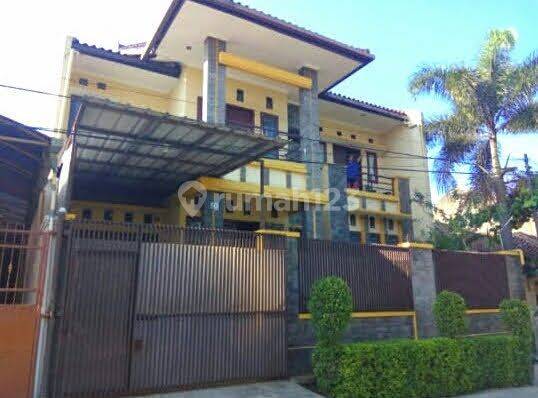 Rumah 2 Lt Jl. Kalasan Raya Pharmindo Cimahi Selatan 1