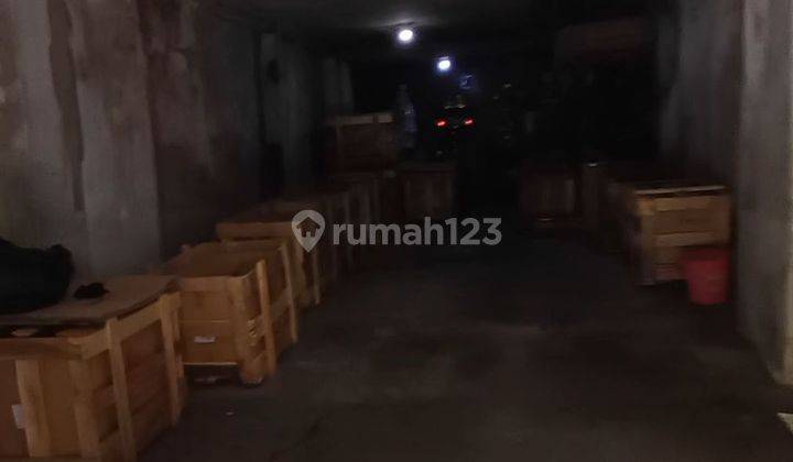 Dijual Murah (hitung Tanah Saja)  Bangunan Tua Pekojan Raya 1