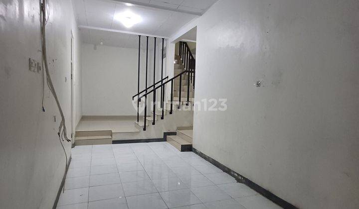 Dijual Murah Rumah 2.5 Lantai Siap Huni Di Kartini 2