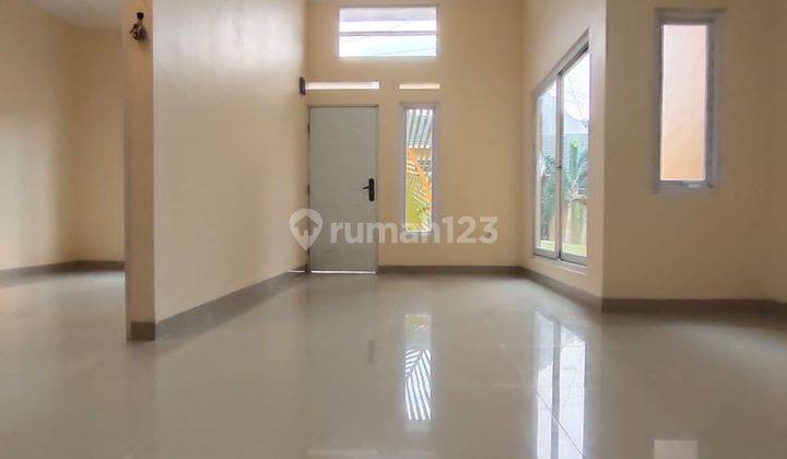 Hunian Nyaman 2 Lantai Termurah Terbaik Di Jl Utama Mess AL 7