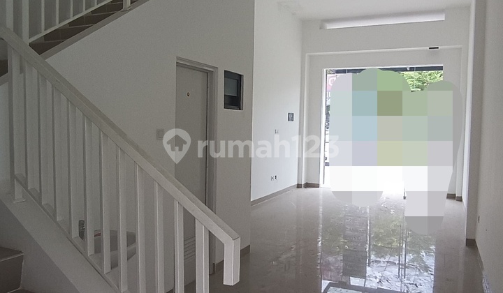 For Rent Shop House in Citra 8