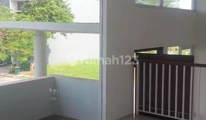 For Sale New Corner House 2.5 Floors (size 12x15) In Citra 8