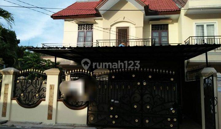 Dijual rumah semi furnish di Taman Palem Lestari 1