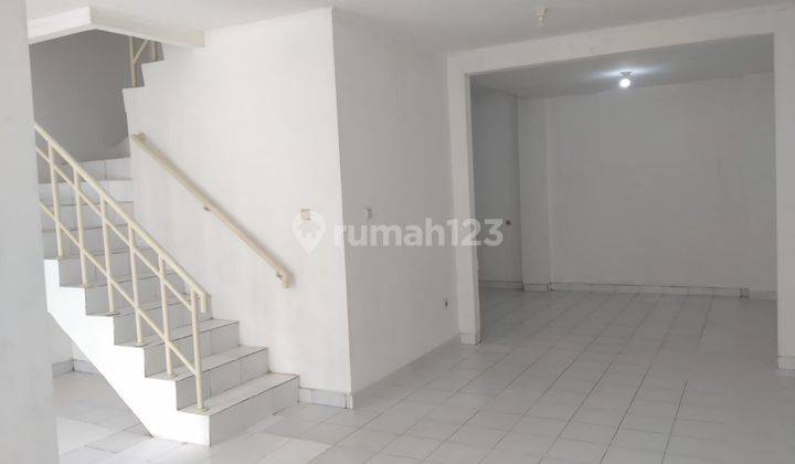 Dijual rumah rapih siap huni di Taman Palem 1