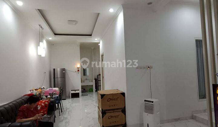 Dijual rumah rapihh 2.5 lt di Citra 5 Jakbar 1