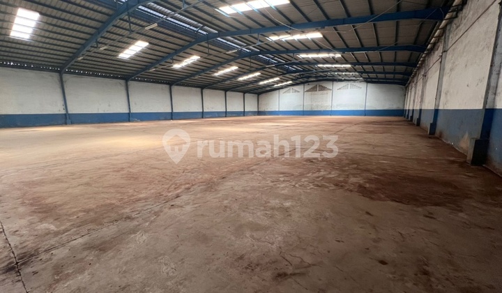 Warehouse for Rent 2400m² Ready to Use at Pantai Indah Dadap Tangerang