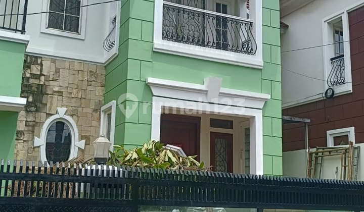 For Rent Spacious Newly Renovated House In Citra 2 Extension For Rent Spacious Newly Renovated House In Citra 2 Extension