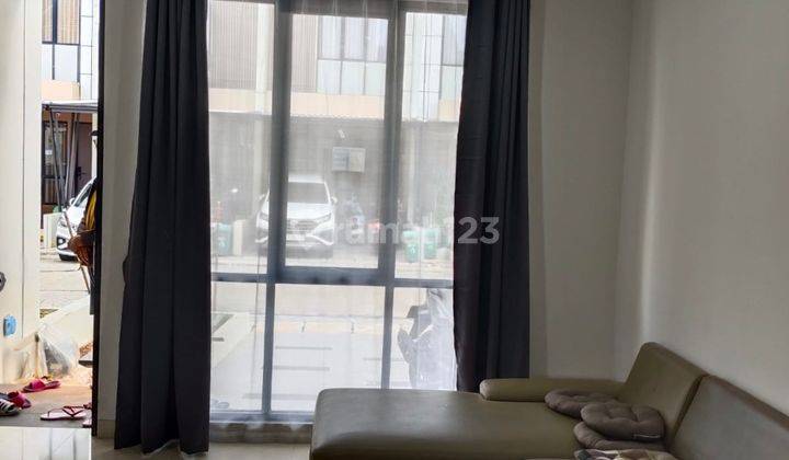 Disewakan Rumah Baru Full Furnished Di Royal Palm Blossom Taman Surya Jakbar 2