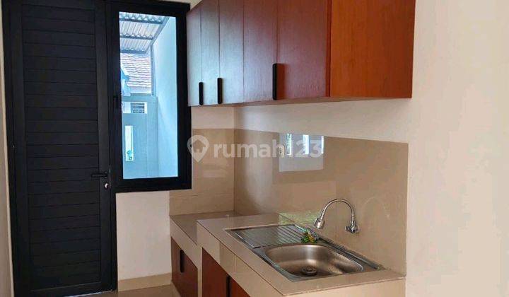 Disewakan Rumah Luass Semifurnish Di Citra 5 Jakbar 2