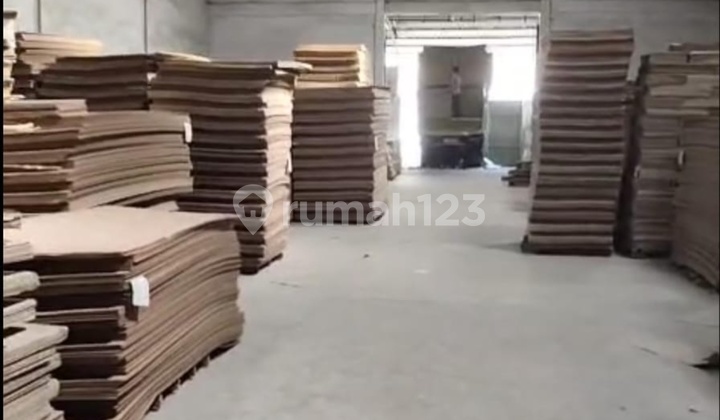 For Rent 600m² Warehouse in Pantai Indah Dadap
