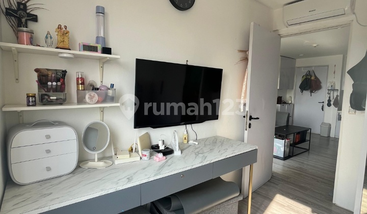 For Sale 2 Bedroom Apartment in Palm Mansion West Jakarta 2