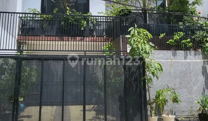 For Sale Good Minimalist 3 Story Semi-Furnished House For Sale Good Minimalist 3 Story Semi-Furnished House
