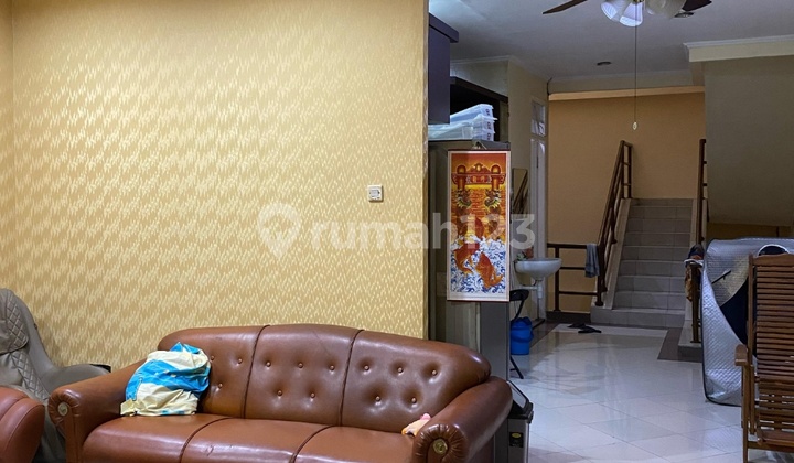 Dijual Ruko 4 Lantai Terawat Bagus Di Taman Palem Dijual Ruko 4 Lantai Terawat Bagus Di Taman Palem