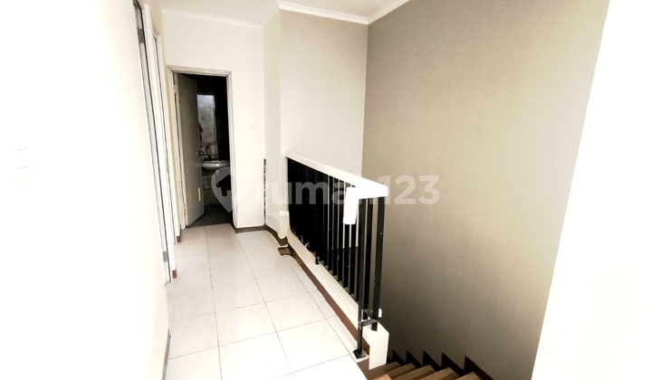 For Rent Newly Renovated House With 3 ACs In Green Court Cengkareng