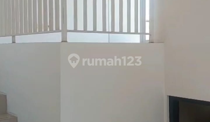 Dijual Rumah Baru Hoek 2.5 Lantai (uk 12x15) Di Citra 8 2