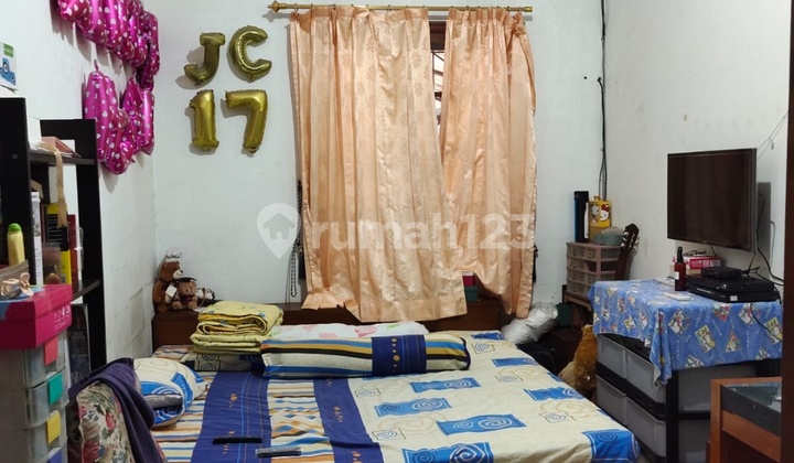 Dijual Rumah 2.5 Lantai Hadap Selatan di Citra 2 2