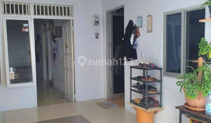 Dijual Murah Rumah Tua Hitung Tanah Di Puri Indah, Kembangan Jakbar 2