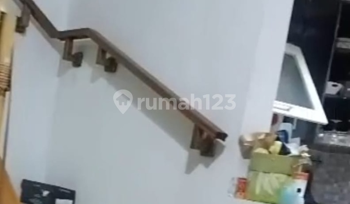 Dijual Rumah 2 Lantai Furnish Di Golden Palm Jakbar 2