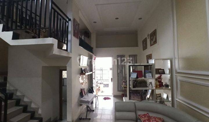 Dijual Rumah Furnish Bagus 2.5 Lantai Di Citra 1 1