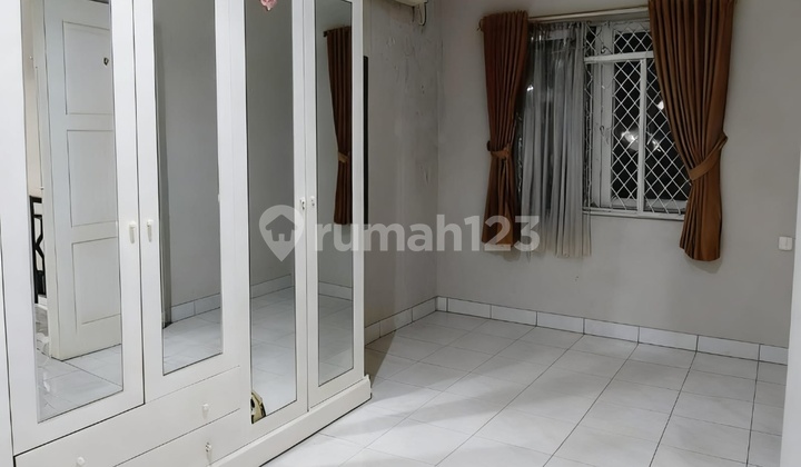 Dijual Rumah Murah Uk8x18 di Taman Surya 5 2