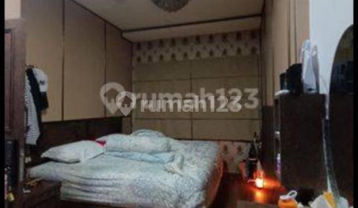 Dijual Rumah 4 Lantai Renovasi Di Park Residence Taman Surya 2