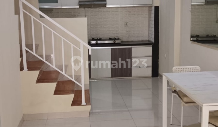 Dijual Rumah Rapii Semi Furnish Di Golden Palm Jakbar 1