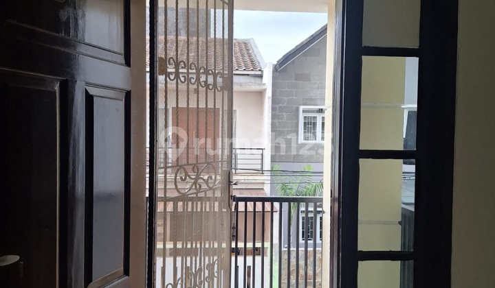 Dijual Rumah Minimalis Bagus Sudah Renovasi di Citra 5