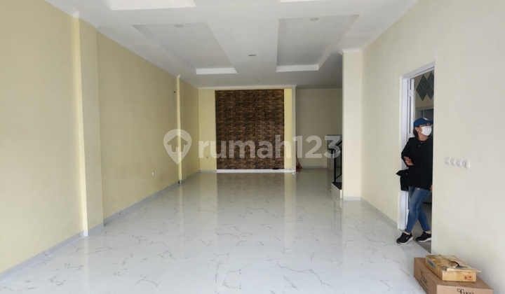 Dijual Rumah Minimalis 2.5 Lantai Hadap Timur Di Citra 5 2