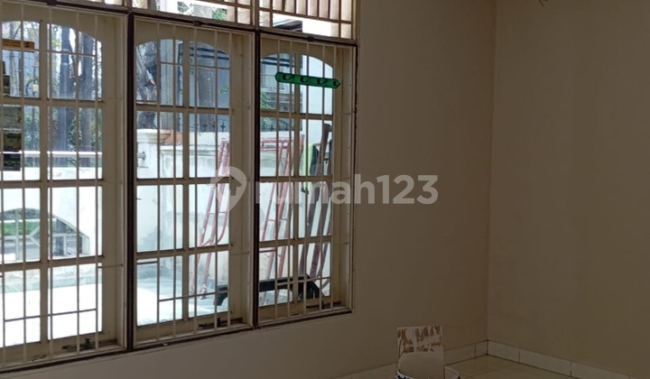 Disewakan Rumah 200M² di Jln Besar Citra 2 2