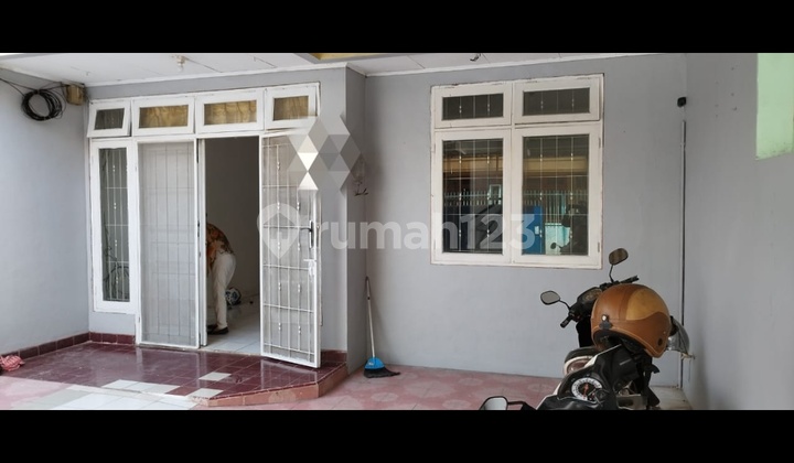 Disewakan Rumah Blok Tidak Banjir Di Taman Palem 2